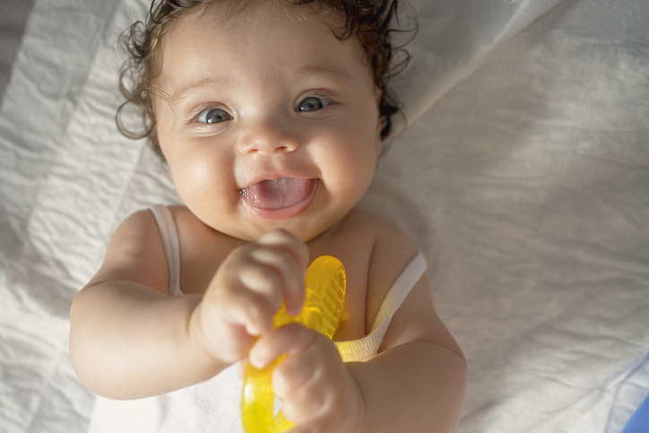 Teething Remedies: Safe Solutions for Your Baby’s Discomfort